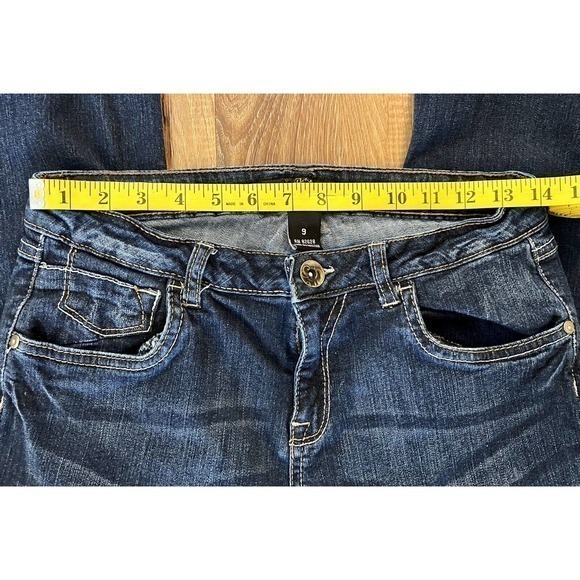 South Pole Women’s Juniors Dark Wash Light Distressed Straight‎ Jeans Size 9 EUC - Picture 4 of 9